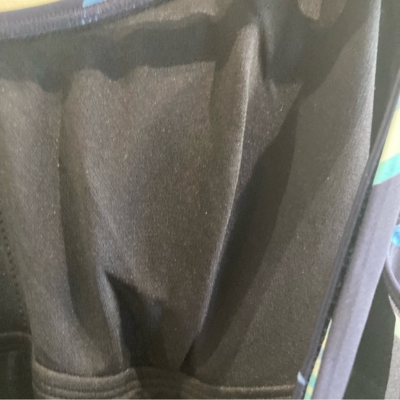 CUPSHE Sz M Tranquil Tropics Round Neckline Shirred One Piece Bathing suit NEW - Picture 8 of 13